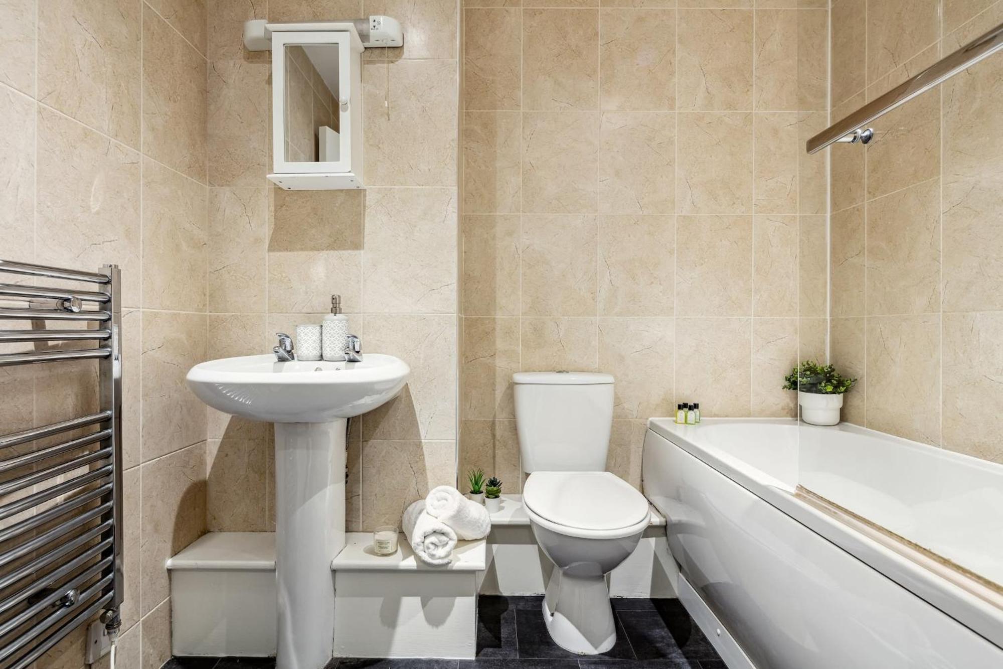 Holborn & Central London With Patio - Cityapartmentstay Extérieur photo
